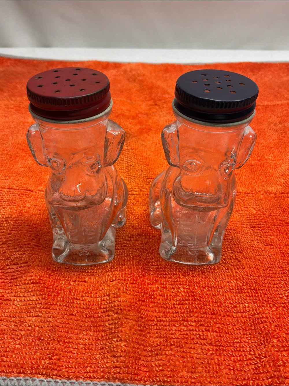 Vintage Glass Dogs Salt and Pepper Shaker Set with Red and Black Lids